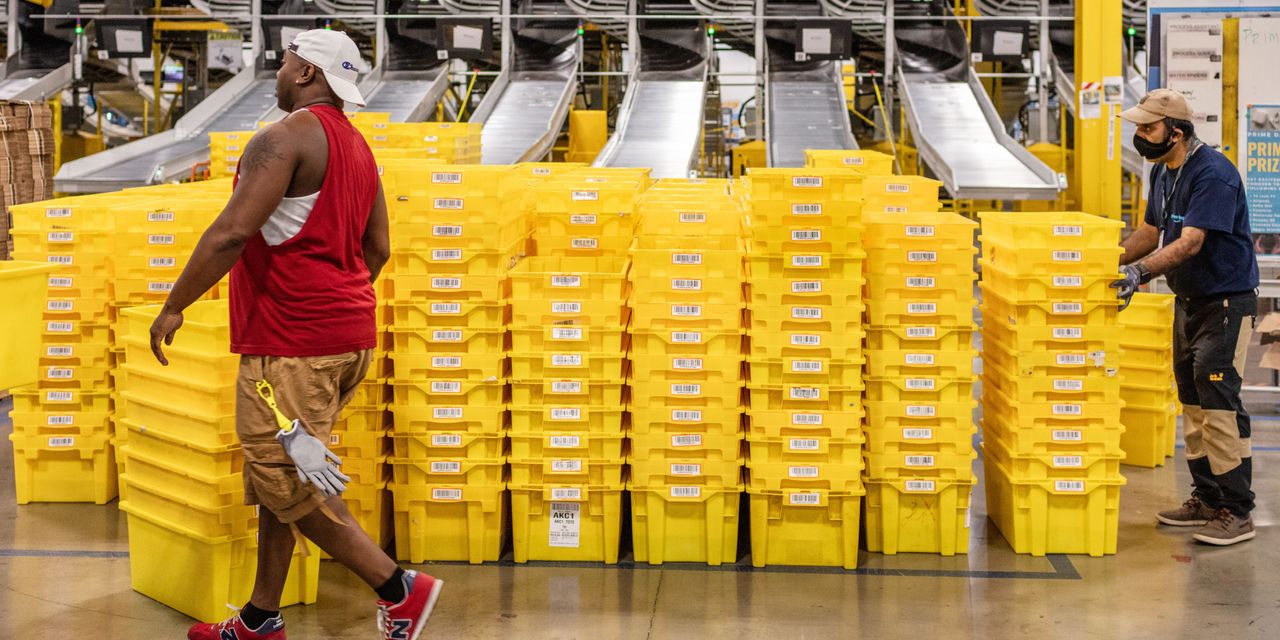 Amazon Seeks to Hire 150,000 Seasonal U.S. Workers