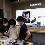 Samsung Expects 28% Rise in Operating Profit