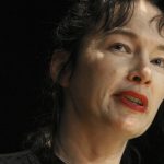 Author Alice Sebold apologizes to man cleared in 1981 rape