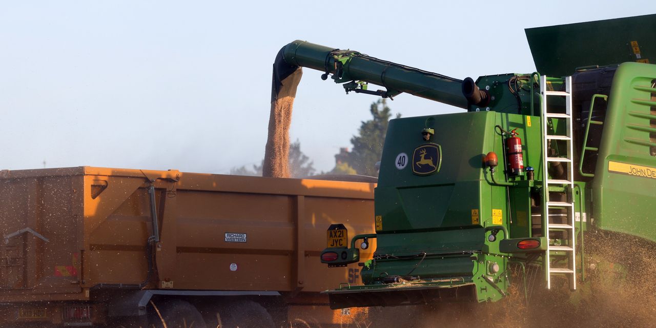 Deere Results Little Hurt by Five-Week Strike