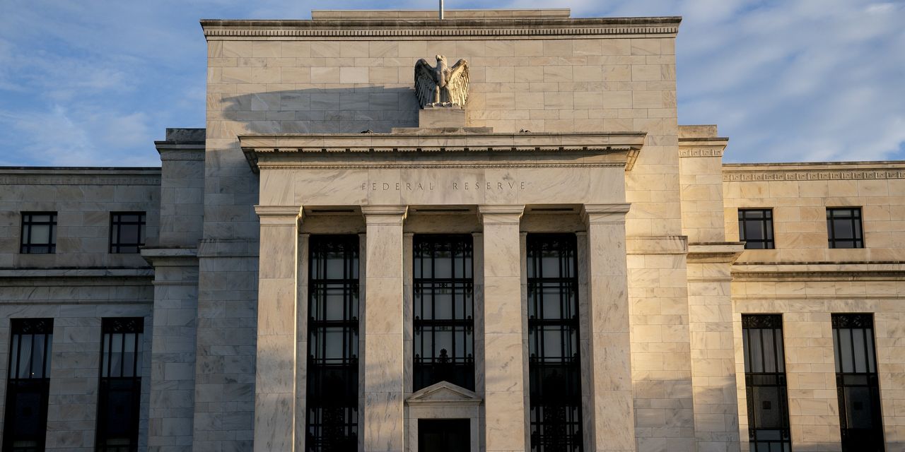 Fed Says U.S. Public Health Among Biggest Near-Term Risks to Financial System