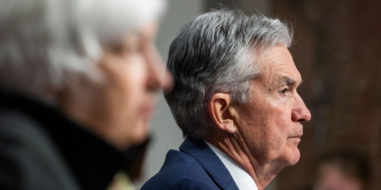 Powell Lays Groundwork for Faster End to Stimulus as Inflation Outlook Worsens