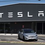 Tesla Share Price Rises in Wake of Selloff