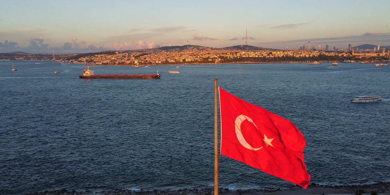 Turkey’s Lira Crisis Exposes Reliance on Imported Energy