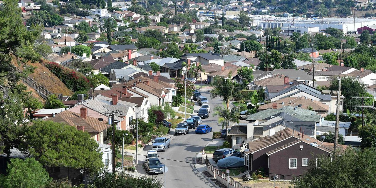 U.S. Home Sales on Track for Biggest Year in 15 Years