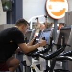 Omicron Threatens to Upend Gyms’ Fragile Recovery