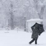 D.C.’s 1st major snowstorm of winter closes schools, grounds flights, halts public transportation