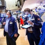 Stock Futures Edge Up Ahead of Next Round of Corporate Reports