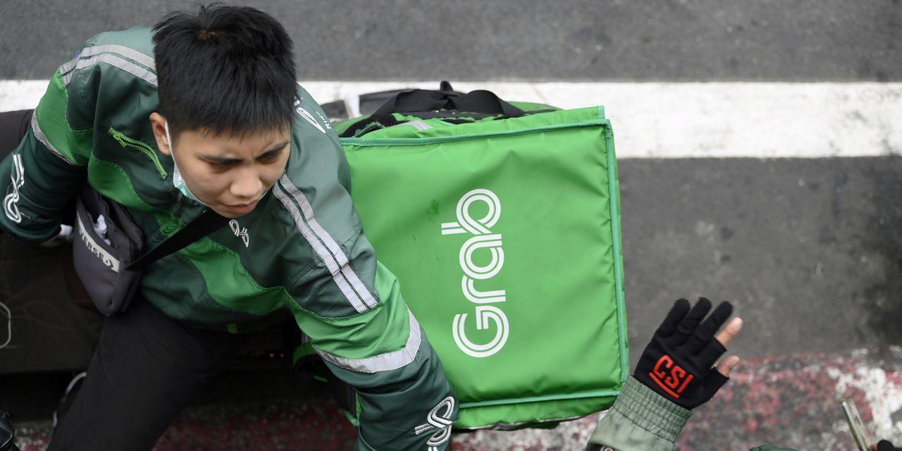 Grab’s Stock Plunge Shows the Perils of SPAC Mergers