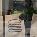 Shake Shack Tests Bitcoin Rewards to Lure Younger Consumers