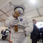 NASA Selects Axiom, Collins Aerospace for Space-Suit Contract