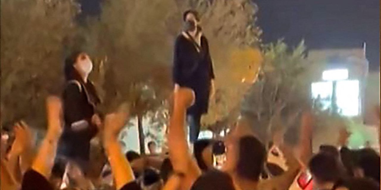 Iran Targets Celebrity Supporters of Protests as Movement Spreads