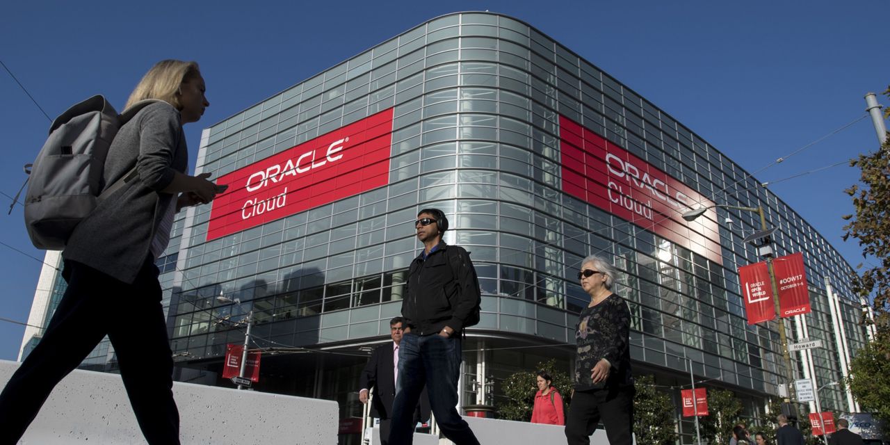 Oracle Sales Top Expectations as Cloud Businesses Thrive