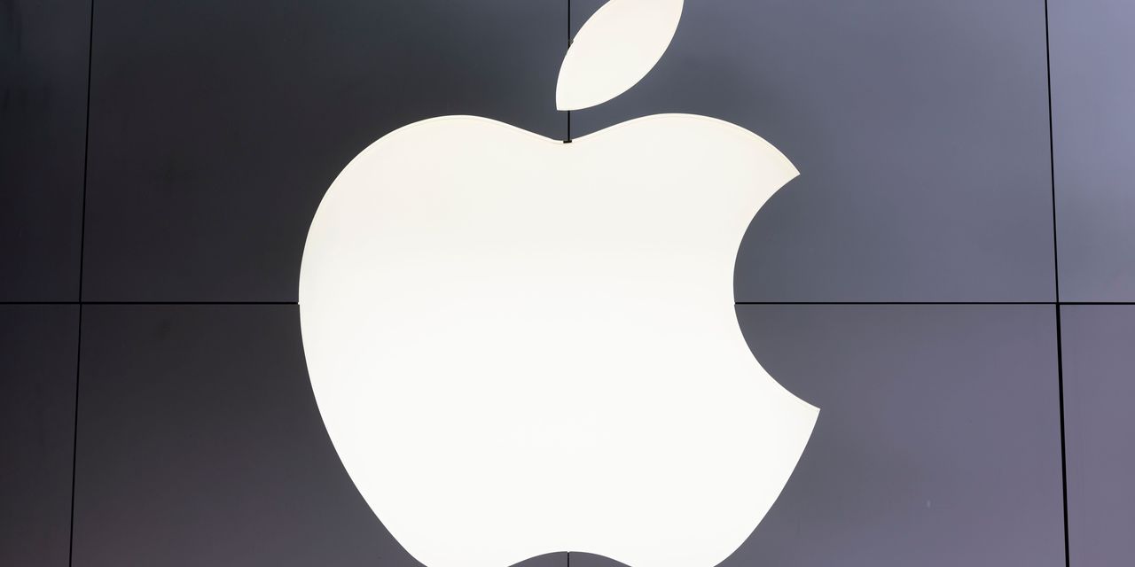 Apple Workers in Oklahoma City Vote to Unionize