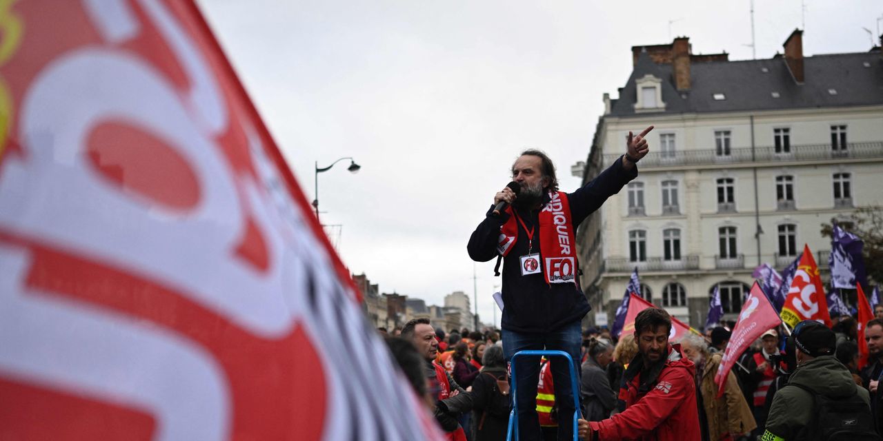 French Protests Highlight Pressure on European Leaders From Energy Crisis