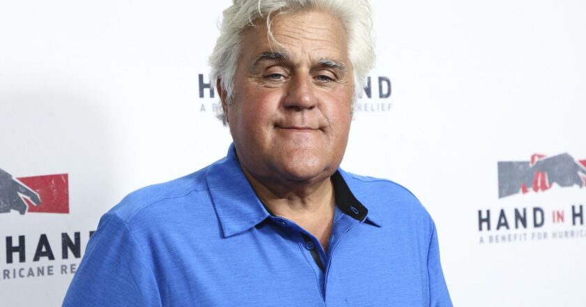 Jay Leno undergoes surgery for burns from car fire