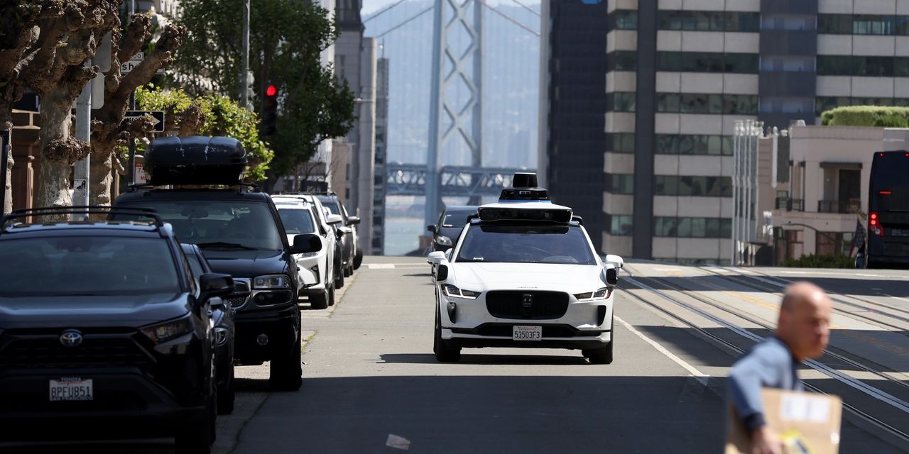 Slow Self-Driving Car Progress Tests Investors’ Patience