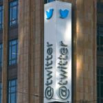 Twitter Rolls Out Blue Checkmarks for Paying Customers